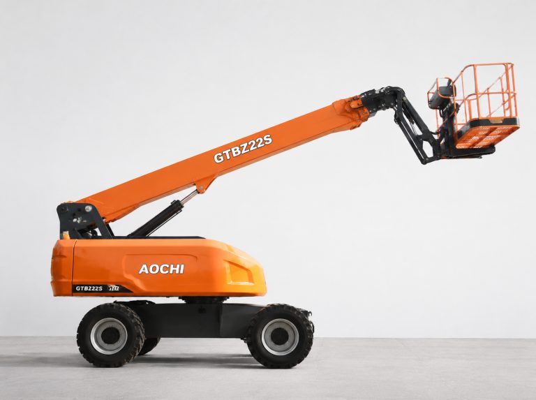 曲臂式高空作业车
